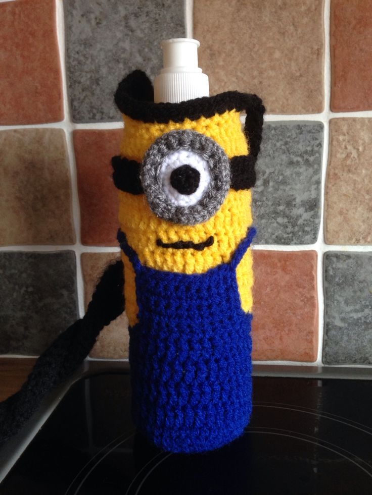 Free Minion Water Bottle Cover Printable