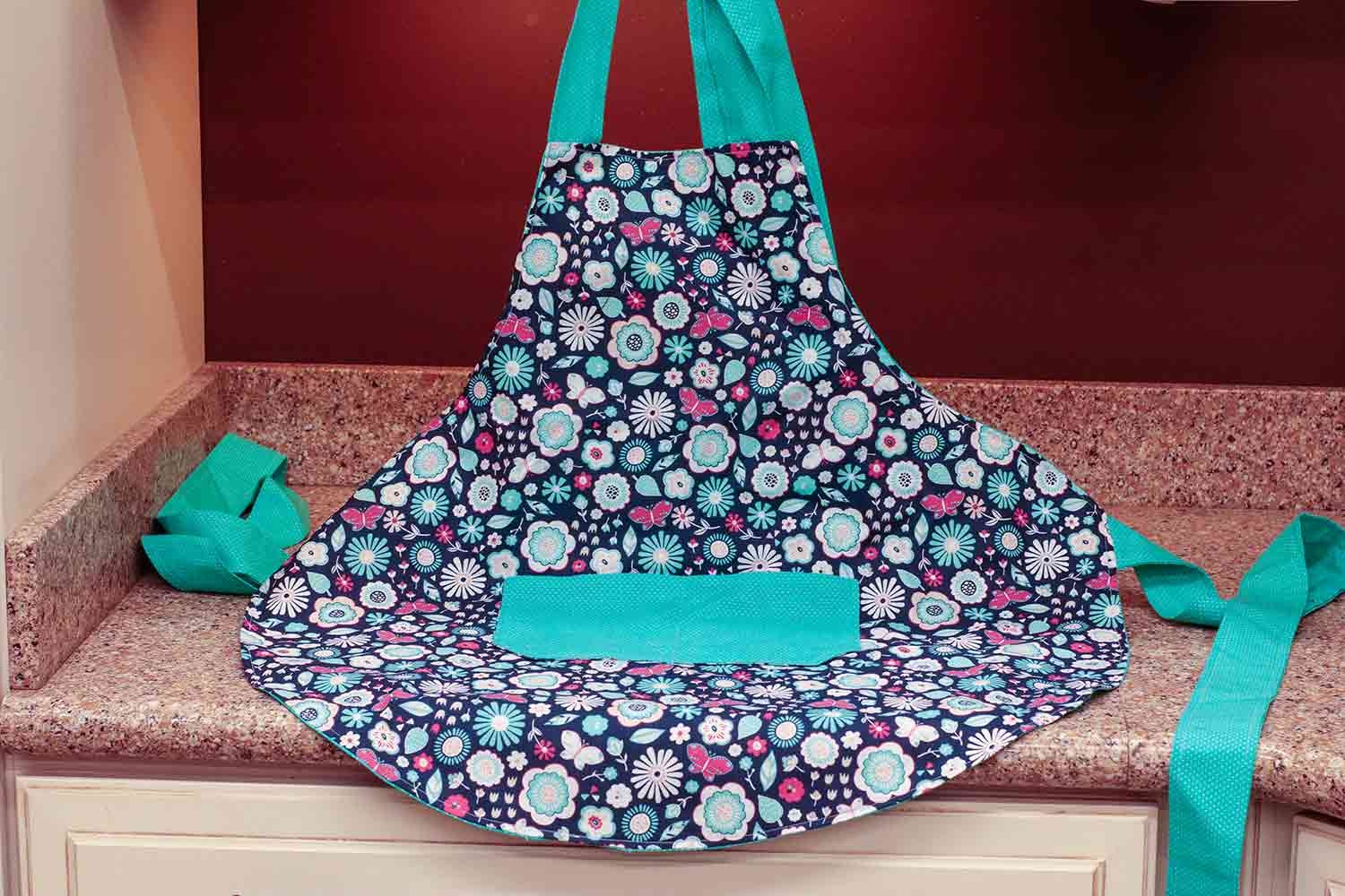 Easy Sewing Pattern For Apron At David Choi Blog