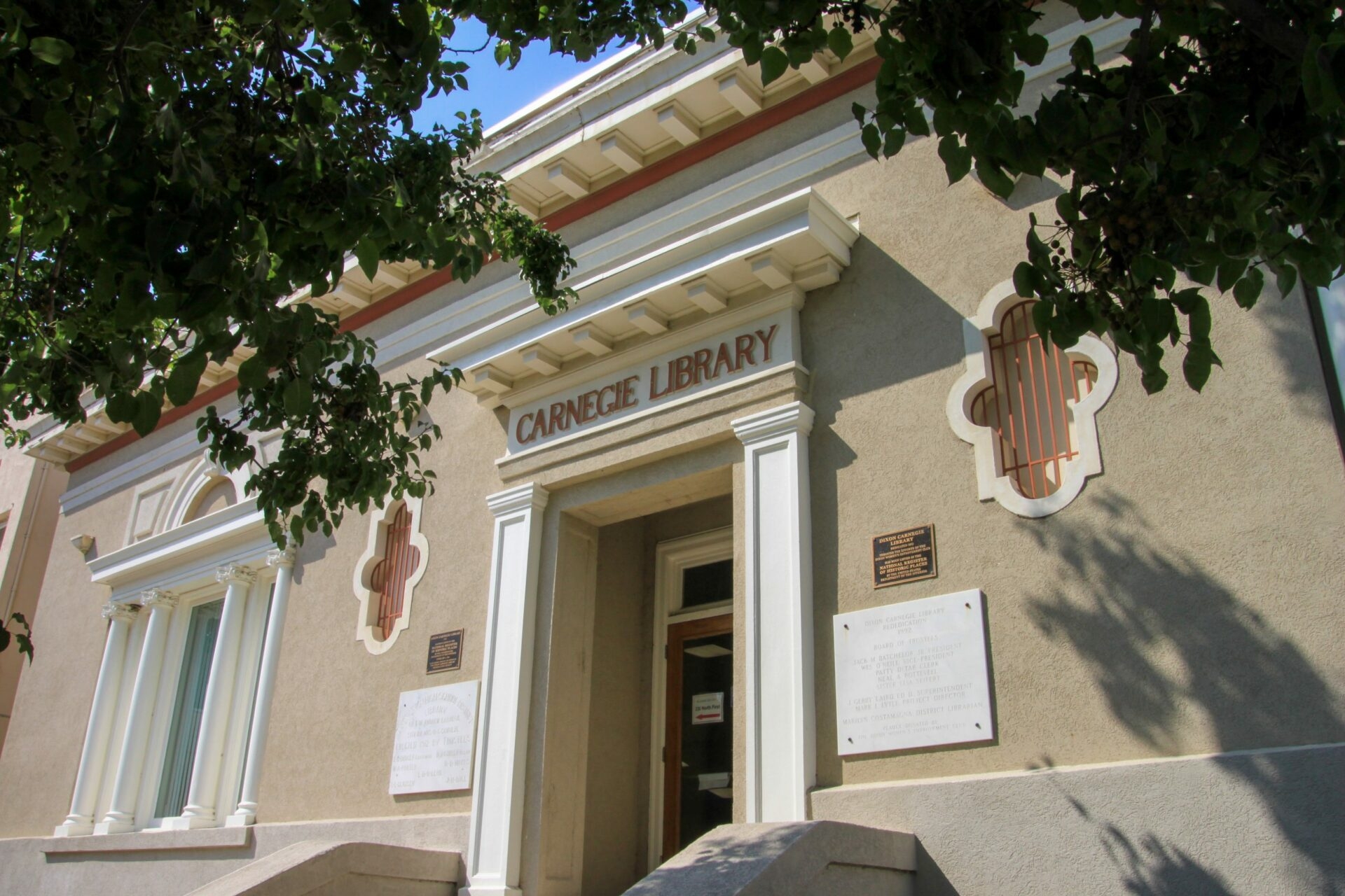 Dixon Library Governing Board Of Library Trustees Solano County 